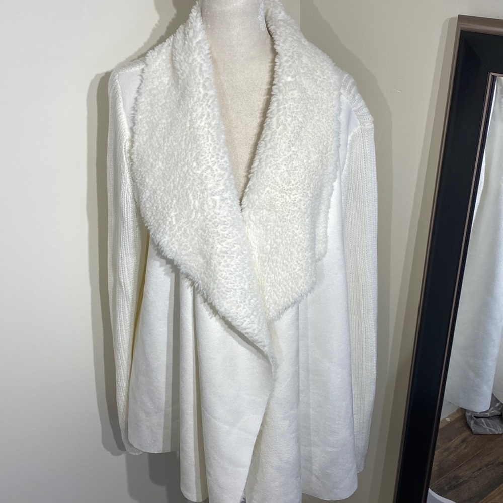 Napa Valley Cream Colored Sweater
